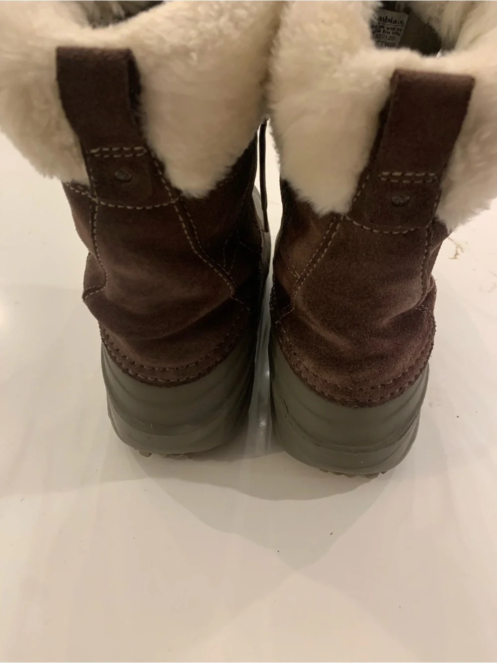 Columbia Snow Boots Sierra Winter Brown Waterproof Women’s size 6